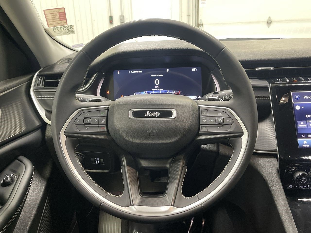 2024 Jeep Grand Cherokee Laredo