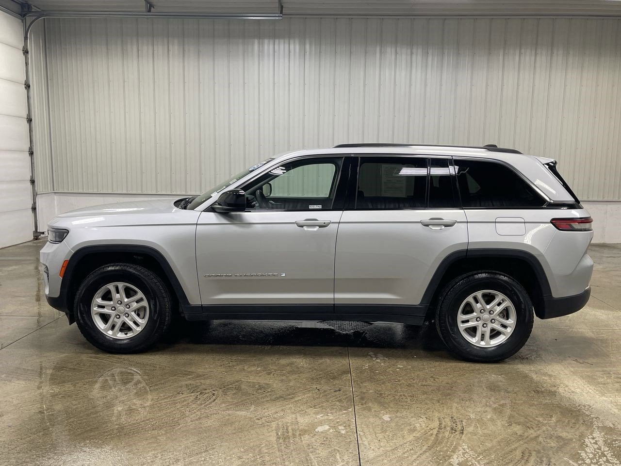 2024 Jeep Grand Cherokee Laredo