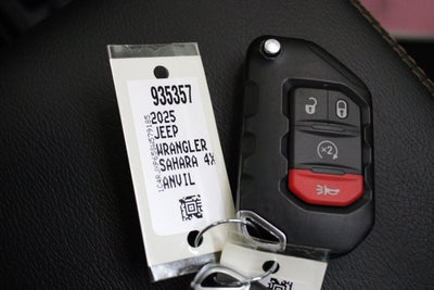 2025 Jeep Wrangler 4xe Sahara