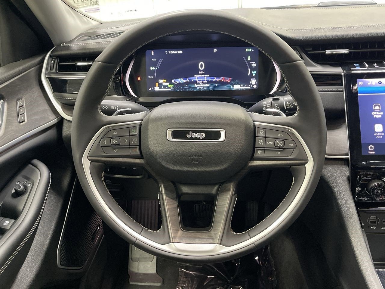 2024 Jeep Grand Cherokee 4xe GLOBAL BLACK