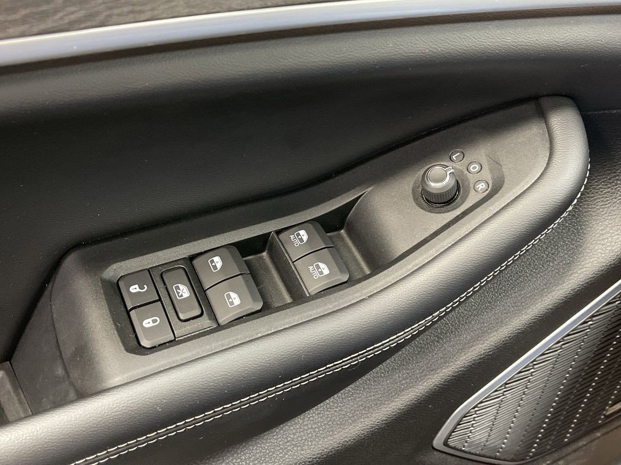 2024 Jeep Grand Cherokee 4xe GLOBAL BLACK