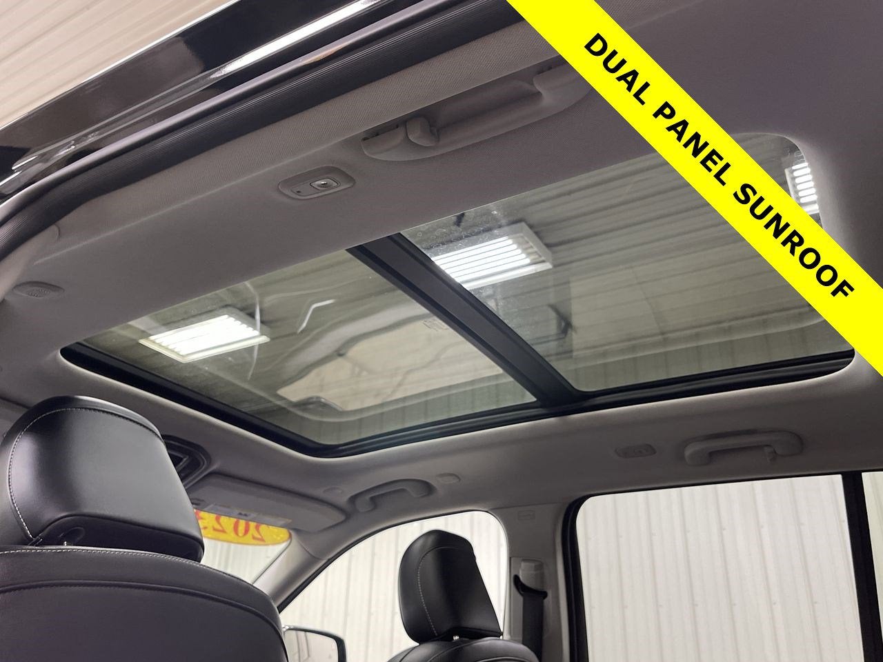 2023 Jeep Grand Cherokee 4xe GLOBAL BLACK