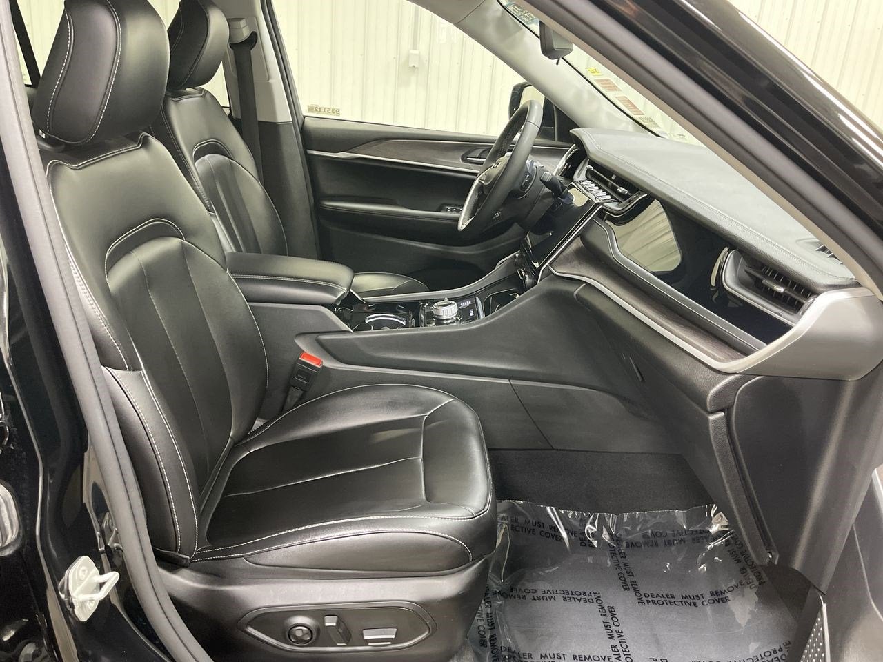 2023 Jeep Grand Cherokee 4xe GLOBAL BLACK