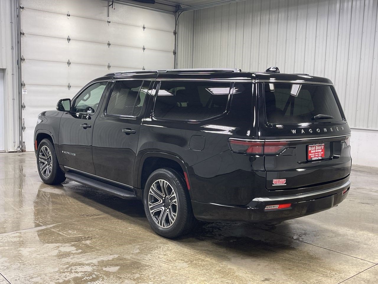 2023 Jeep Wagoneer L GLOBAL BLACK