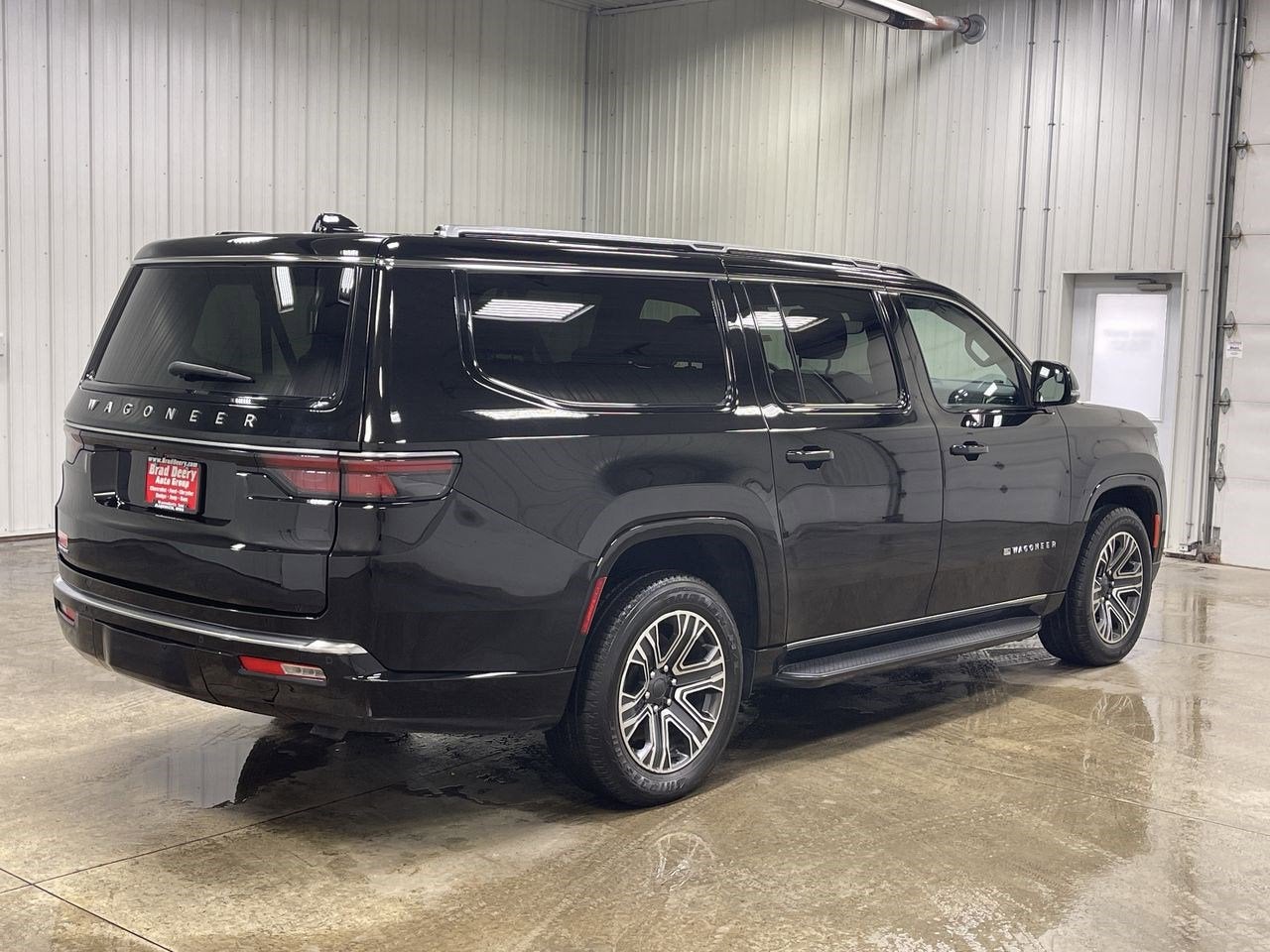 2023 Jeep Wagoneer L GLOBAL BLACK