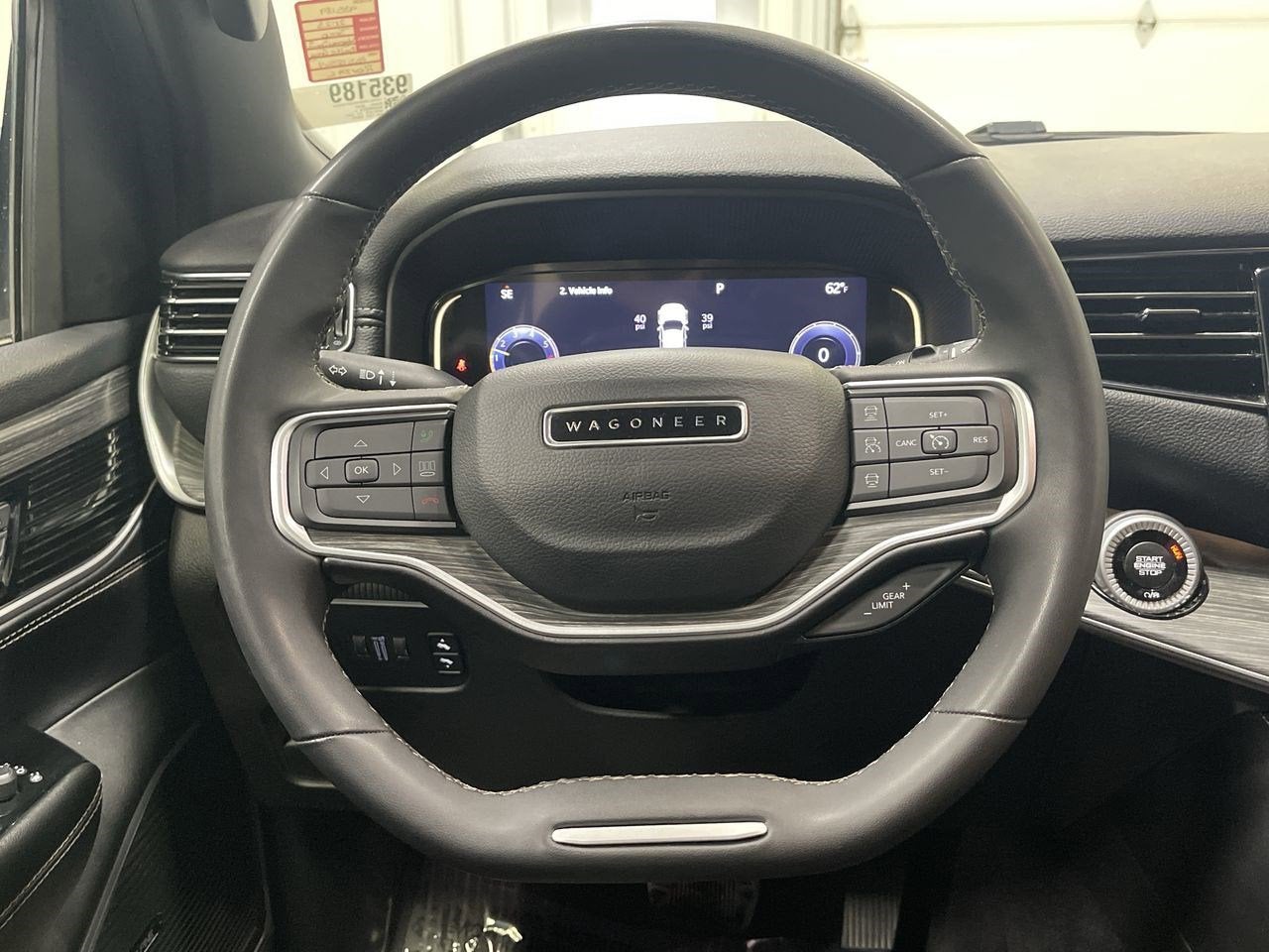 2023 Jeep Wagoneer L Series II