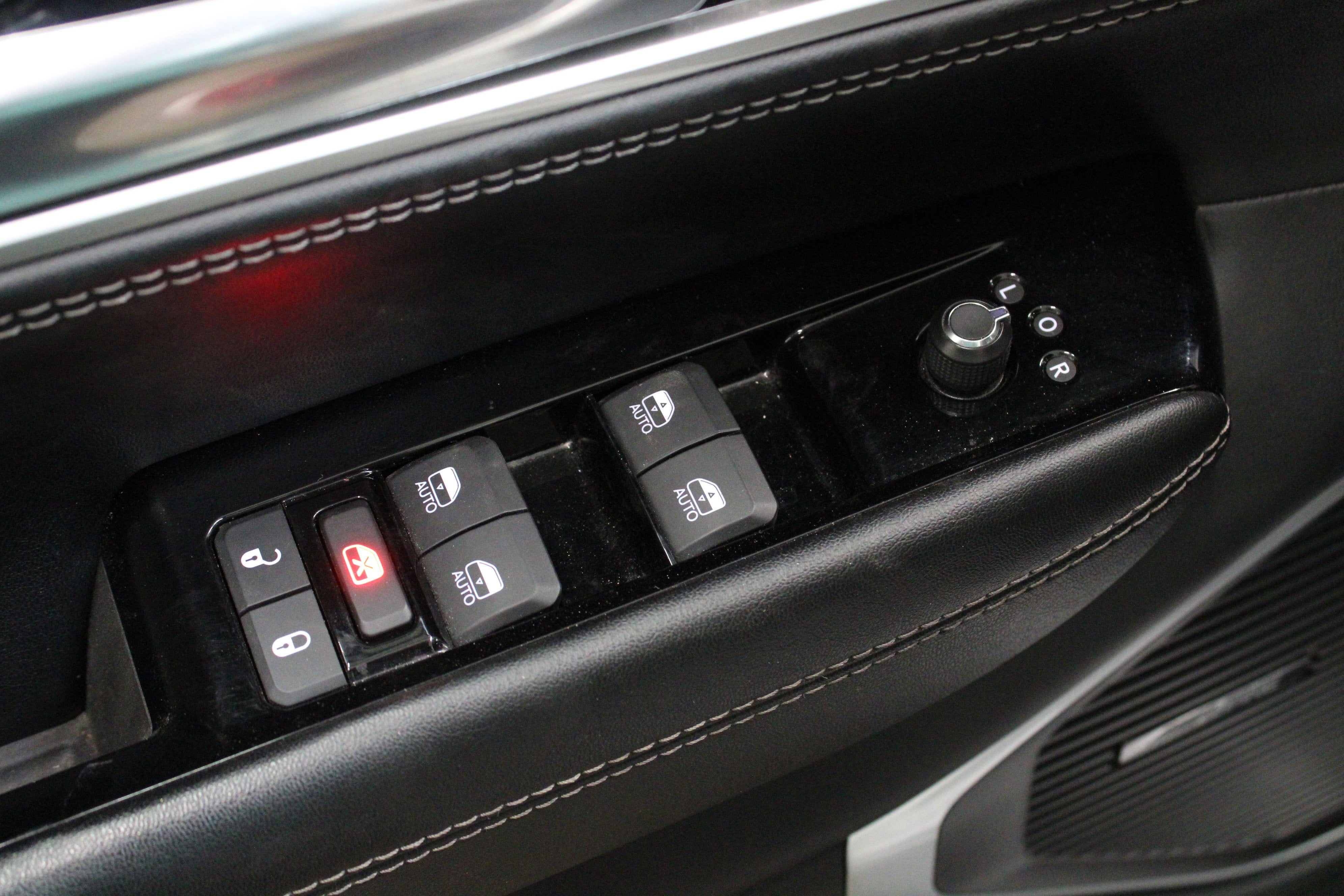 2023 Jeep Wagoneer L Series II