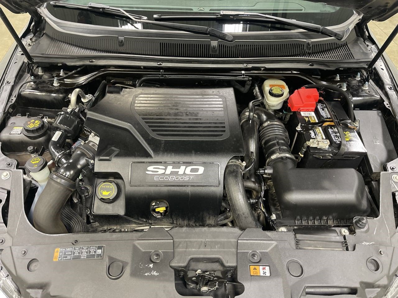 2016 Ford Taurus SHO