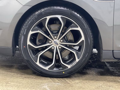 2016 Ford Taurus SHO