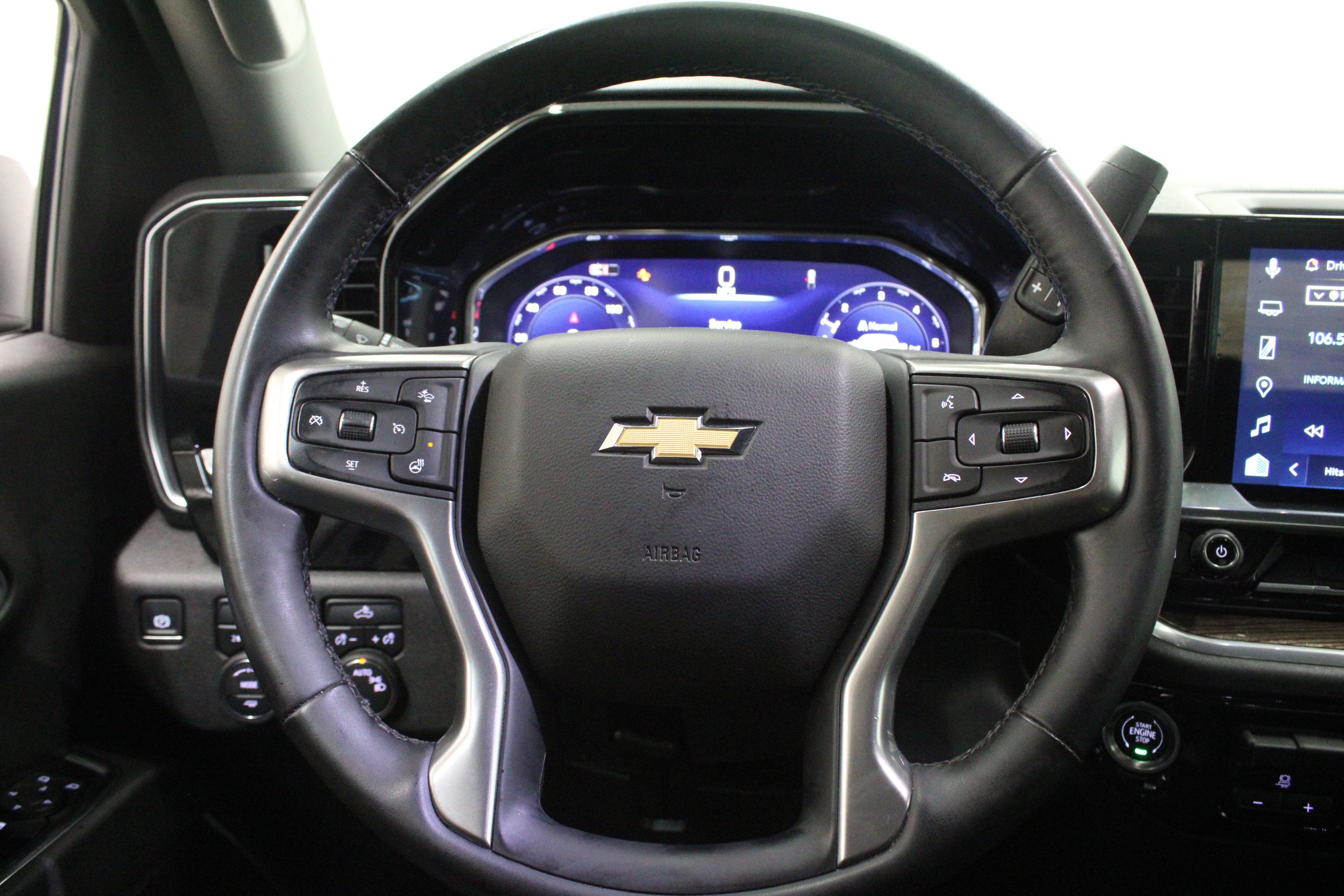 2025 Chevrolet Silverado 1500 LT (2FL)