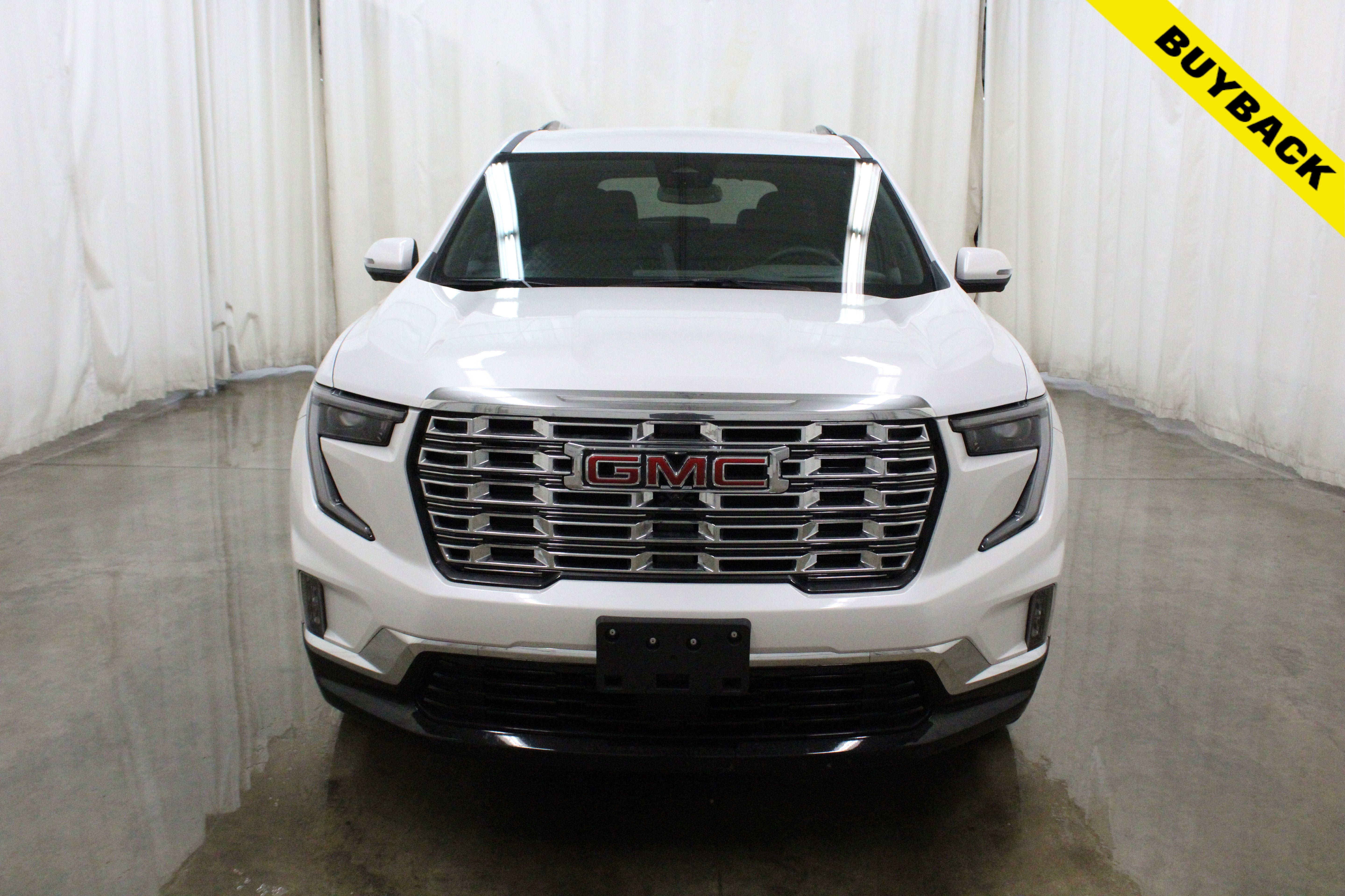 2025 GMC Acadia Denali