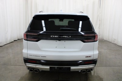2025 GMC Acadia Denali