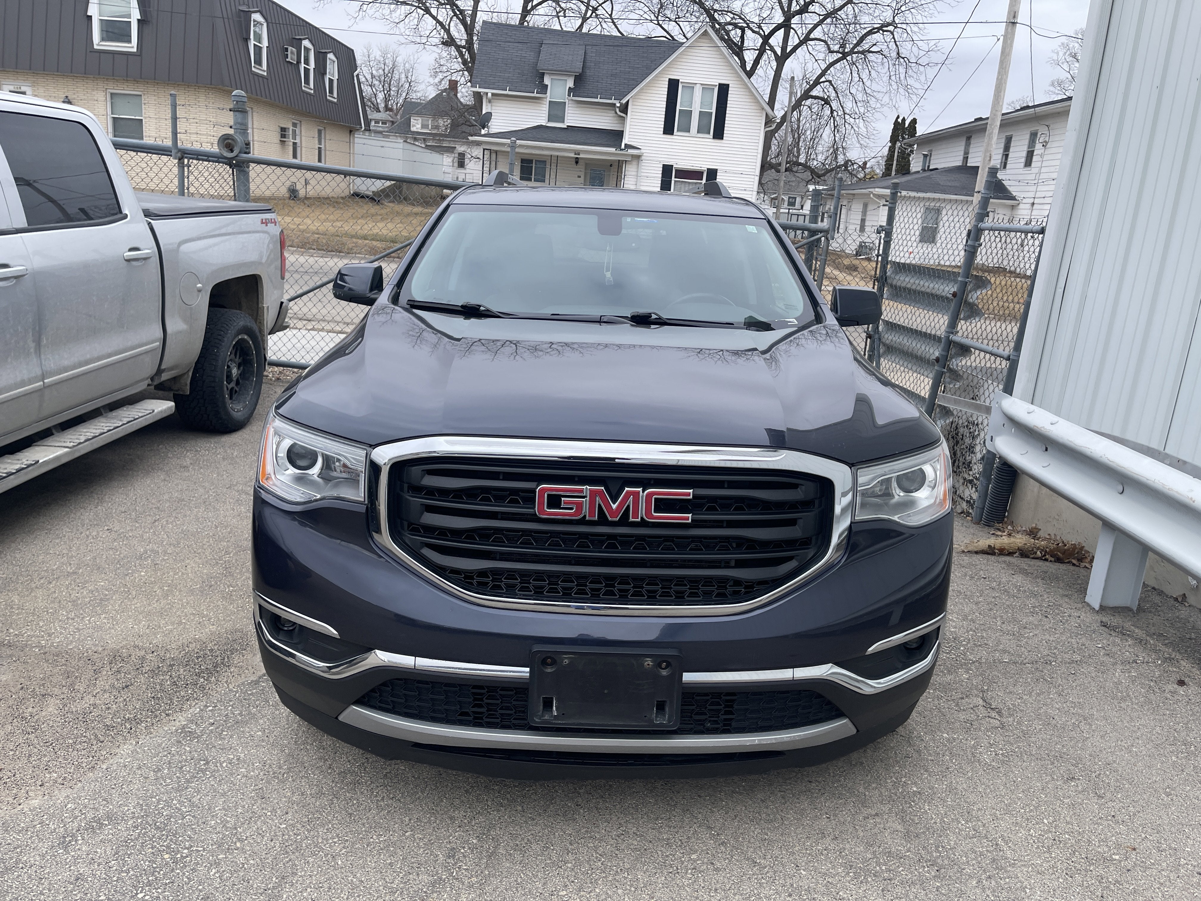 2019 GMC Acadia SLT