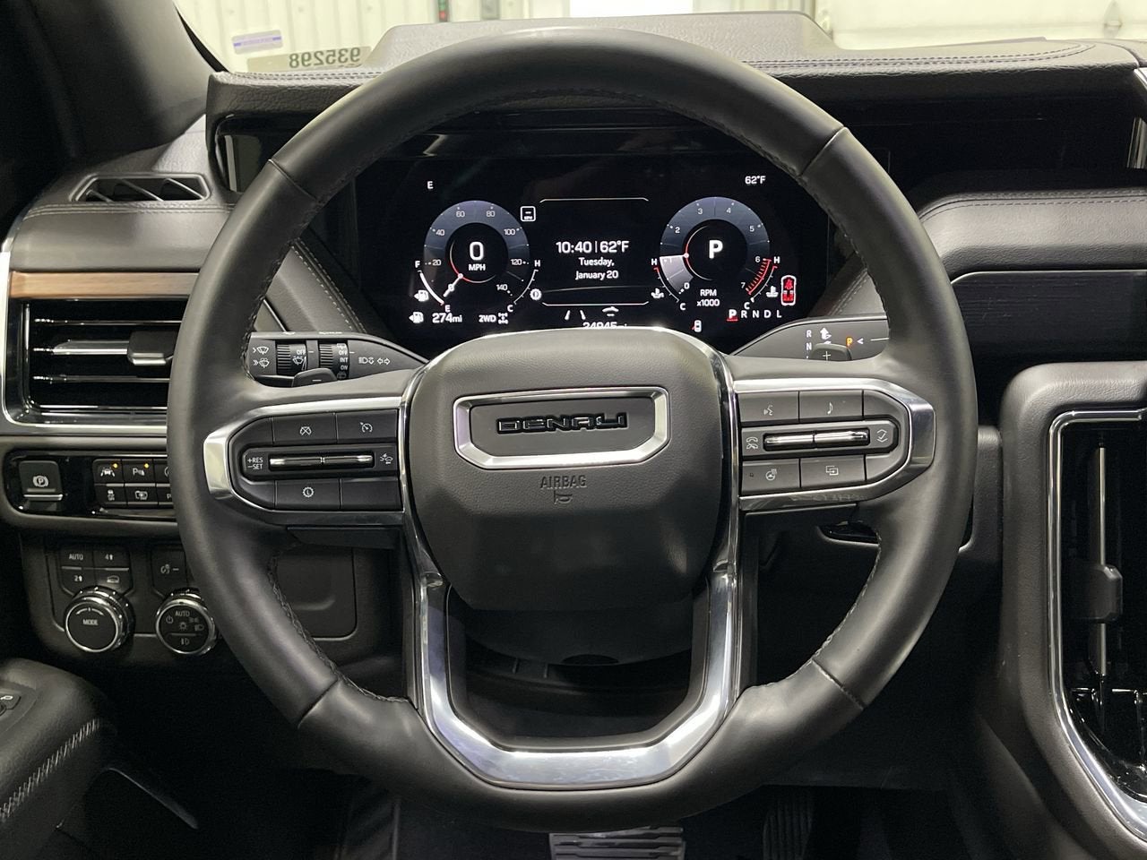 2025 GMC Yukon Denali