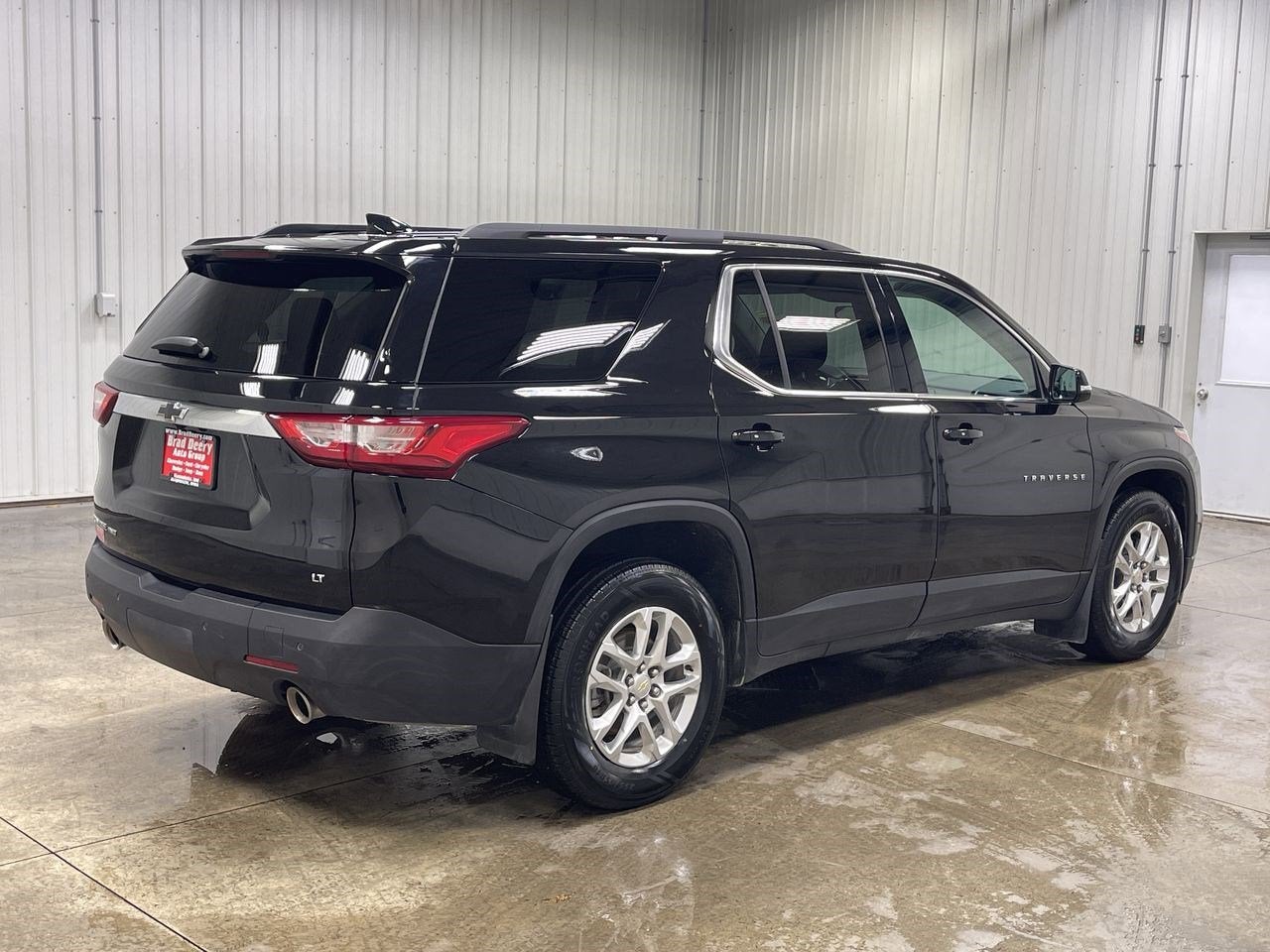 2021 Chevrolet Traverse LT Leather