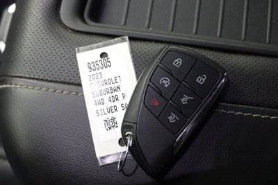 2023 Chevrolet Suburban Premier