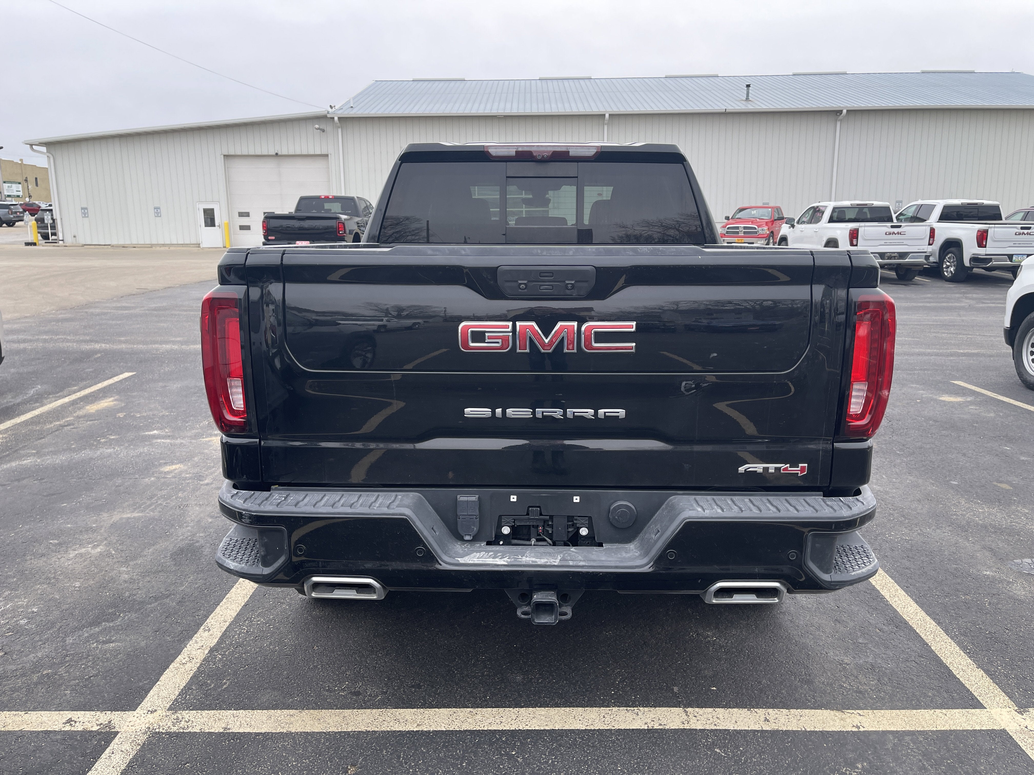 2021 GMC Sierra 1500 AT4