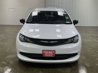 2024 Chrysler Voyager LX