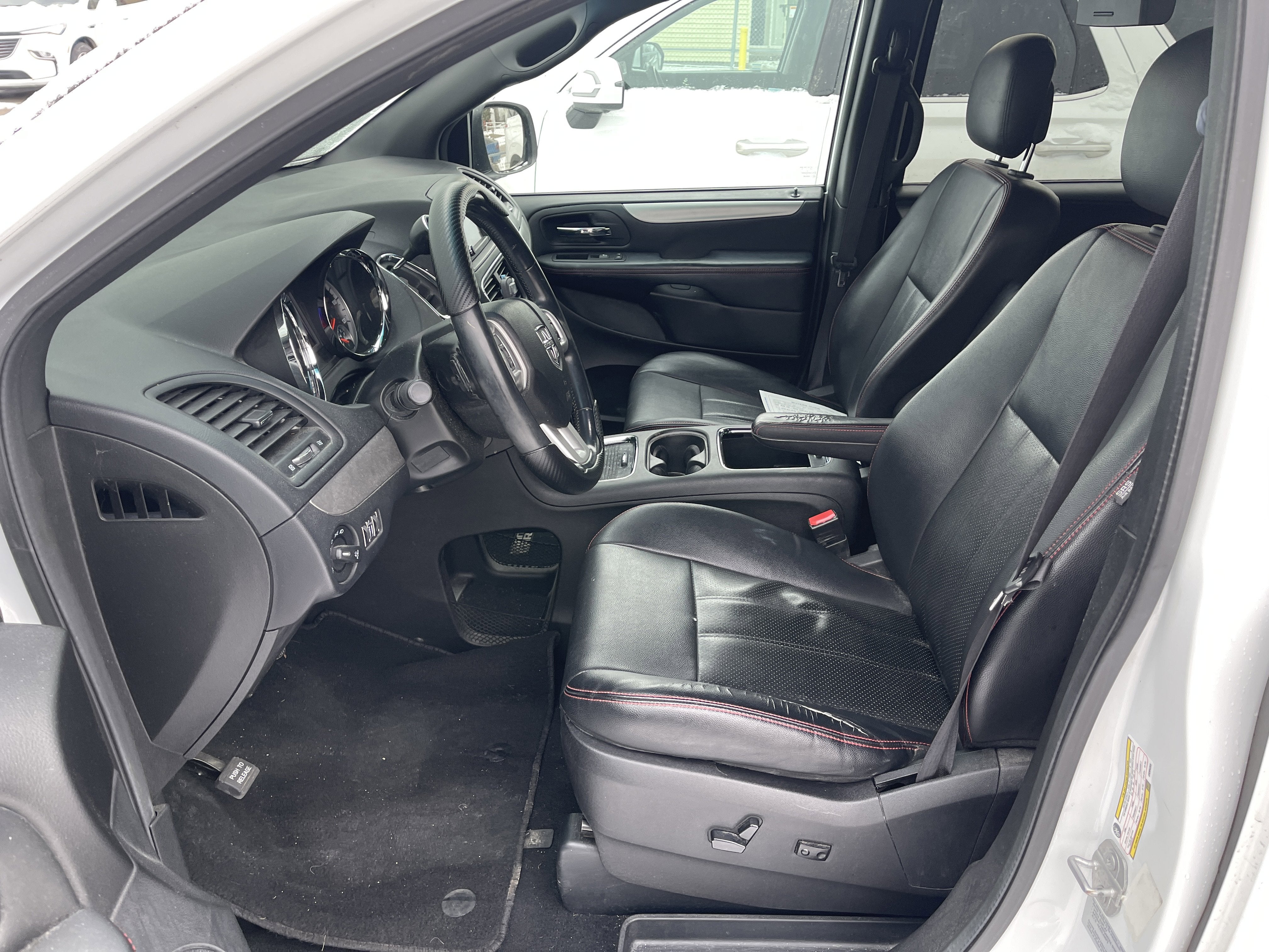 2016 Dodge Grand Caravan R/T