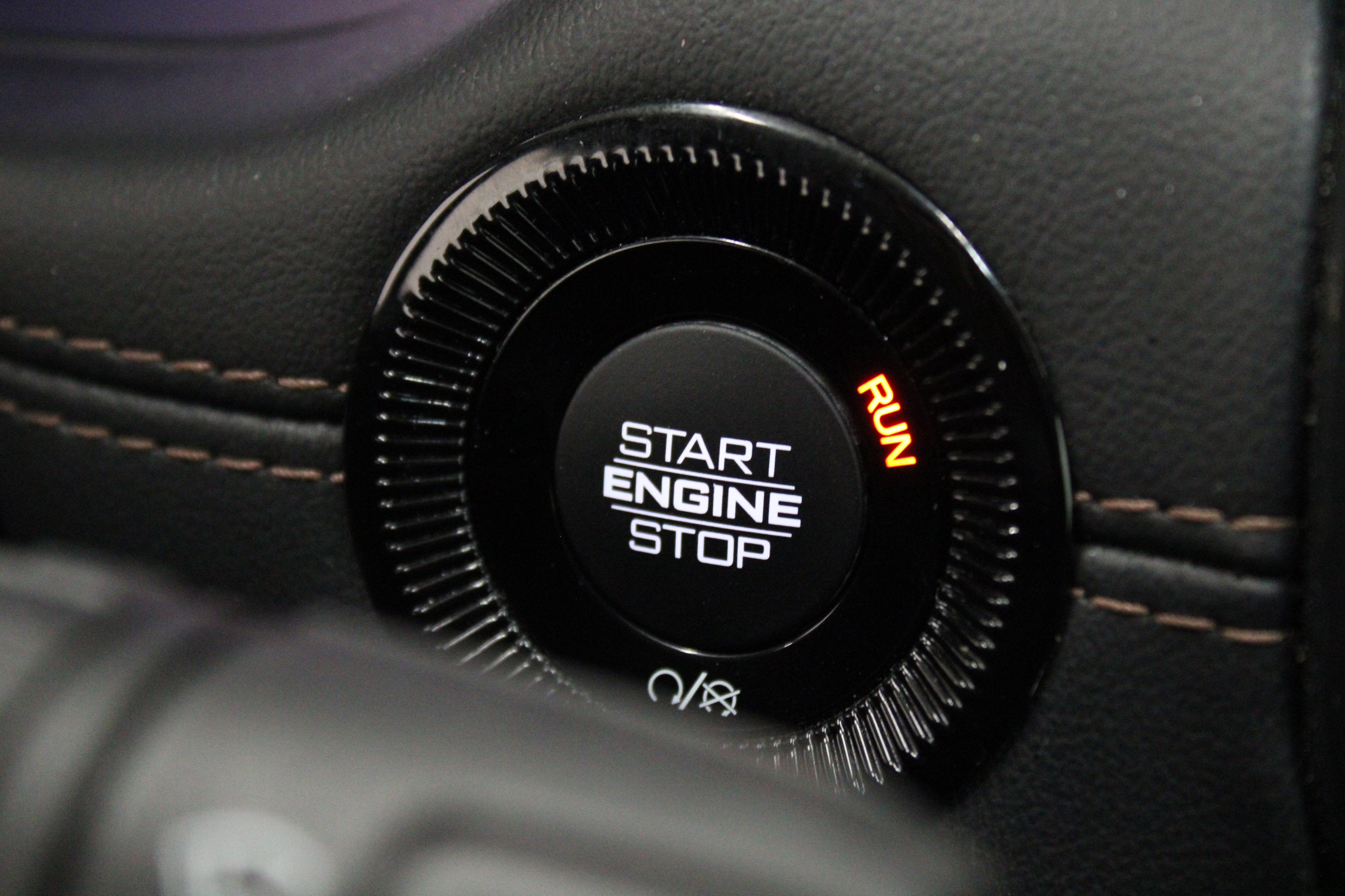 2023 Jeep Compass (RED) Edition