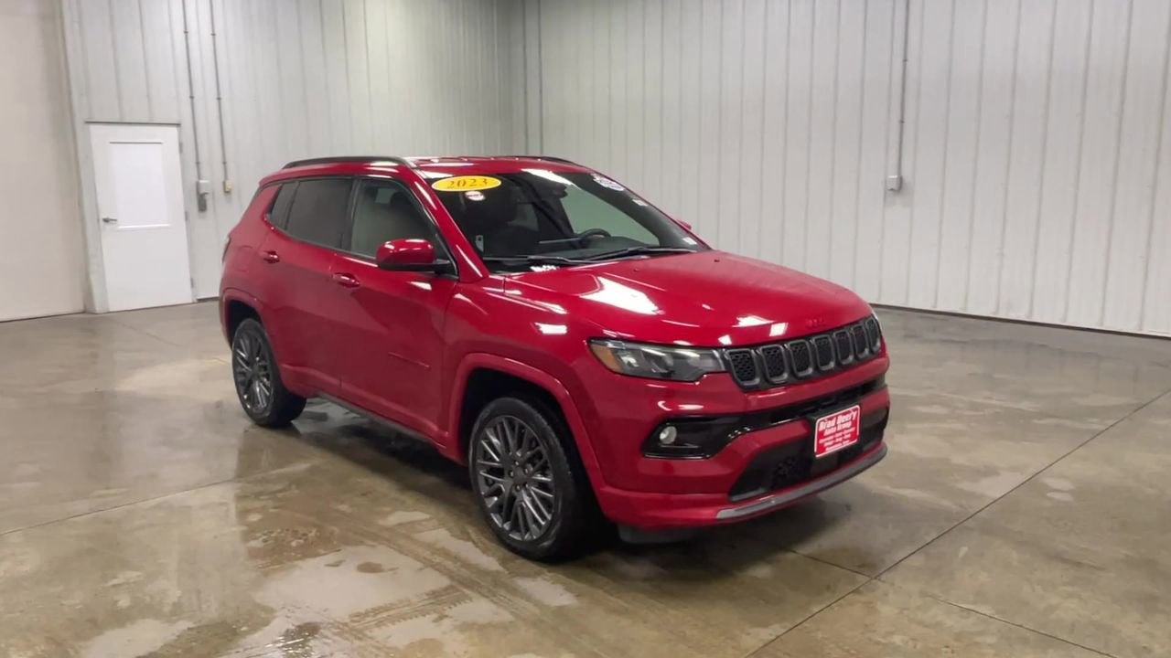 2023 Jeep Compass (RED) Edition