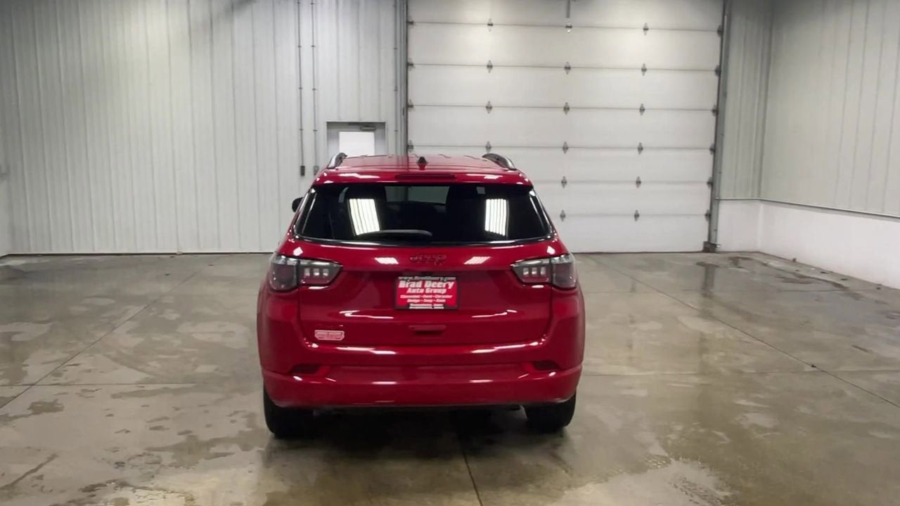 2023 Jeep Compass (RED) Edition