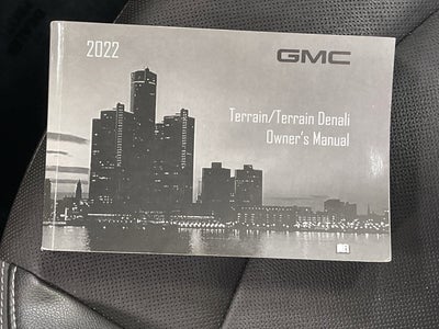 2022 GMC Terrain SLT