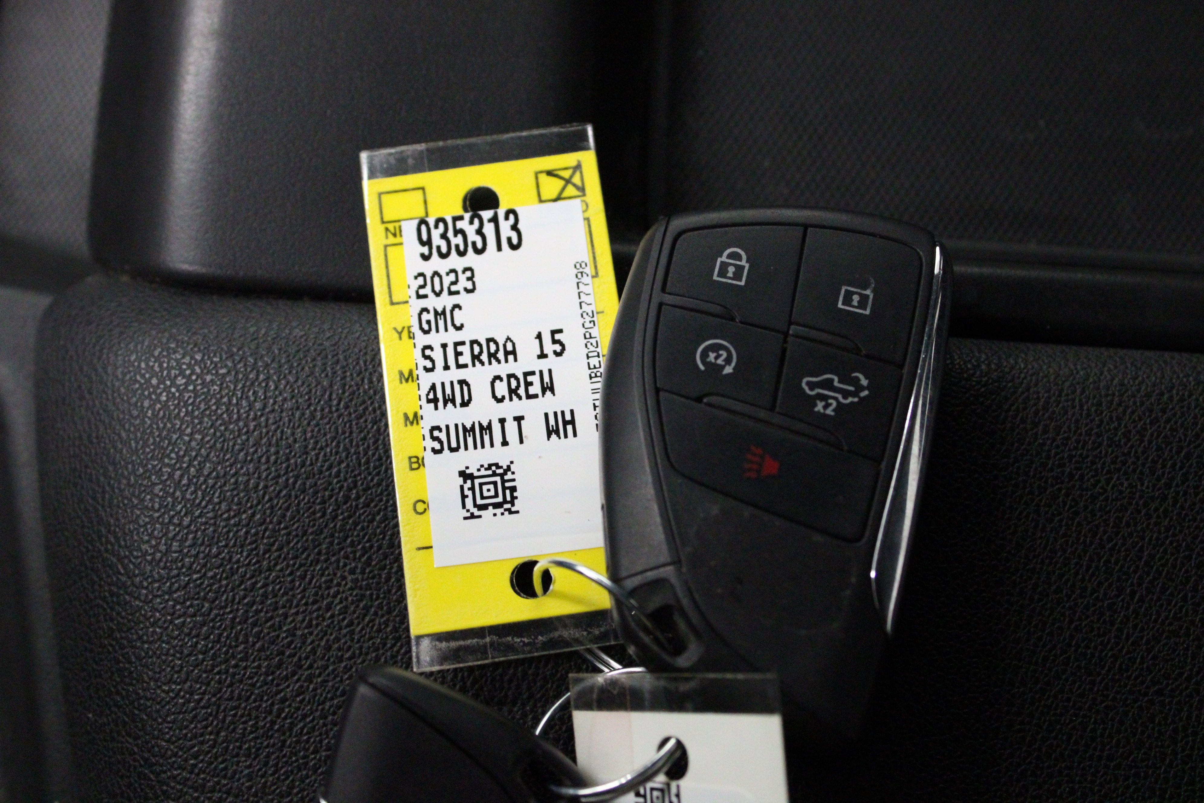 2023 GMC Sierra 1500 SLE