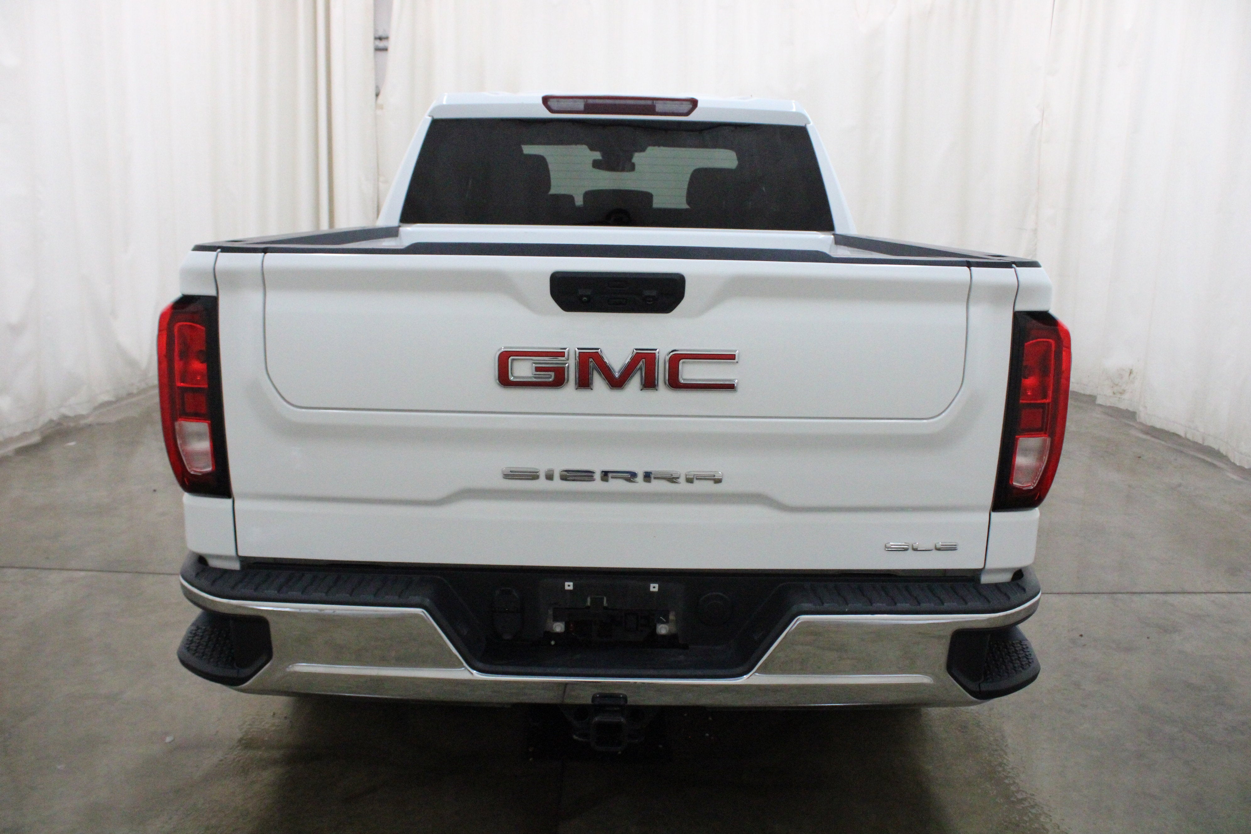 2023 GMC Sierra 1500 SLE