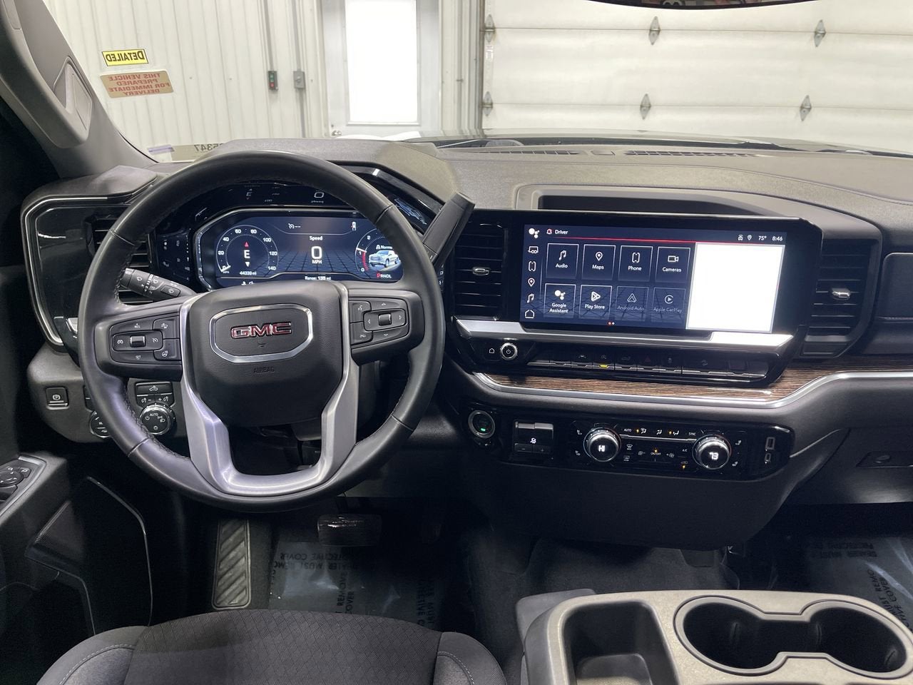 2023 GMC Sierra 1500 SLE