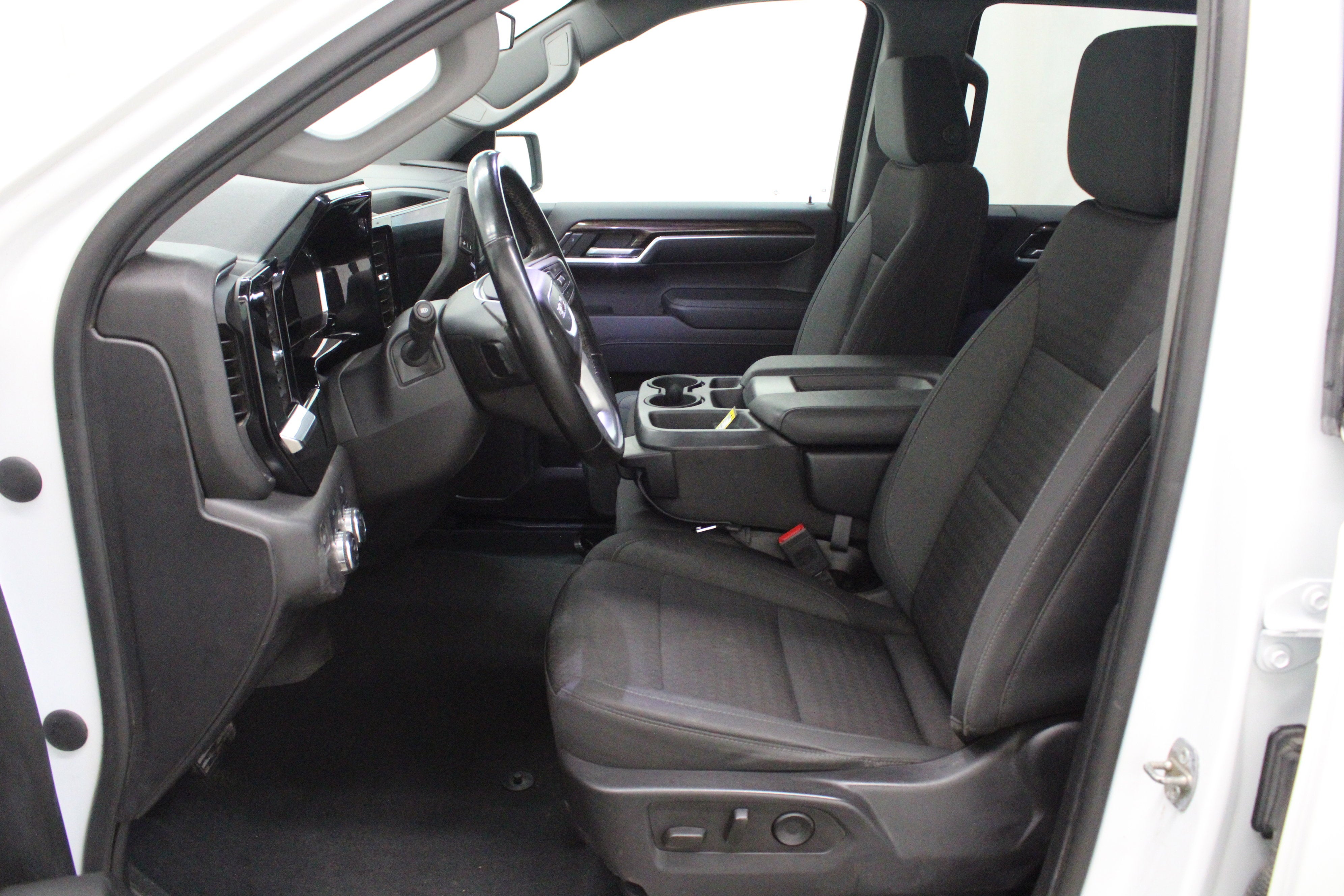 2023 GMC Sierra 1500 SLE