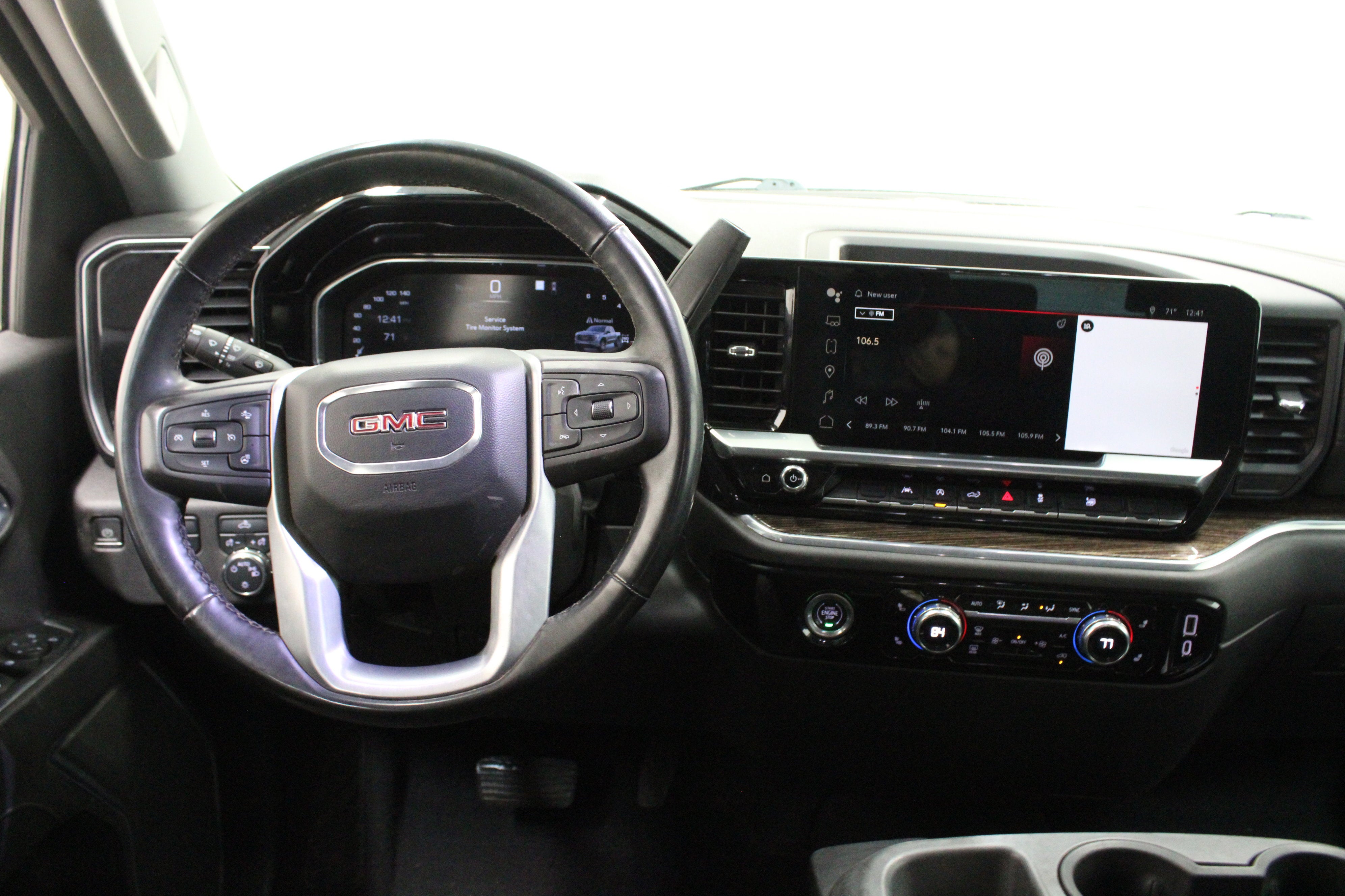 2023 GMC Sierra 1500 SLE