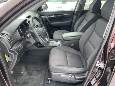 2011 Kia Sorento LX