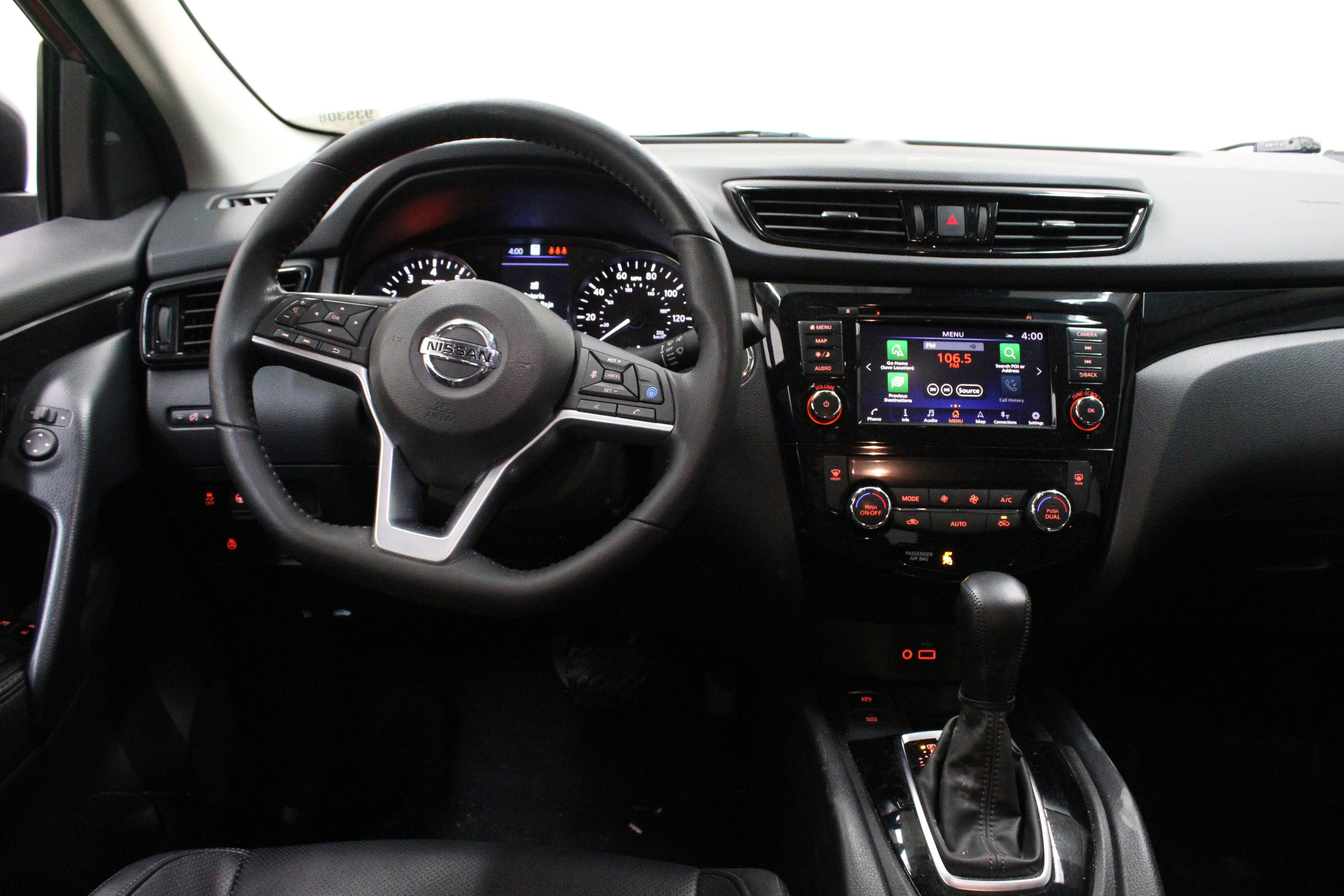 2022 Nissan Rogue Sport SL