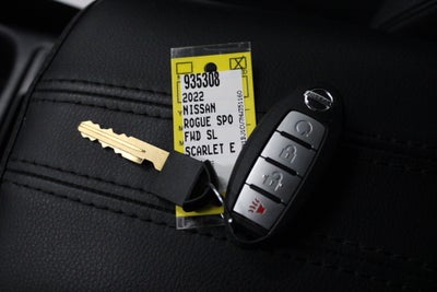 2022 Nissan Rogue Sport SL